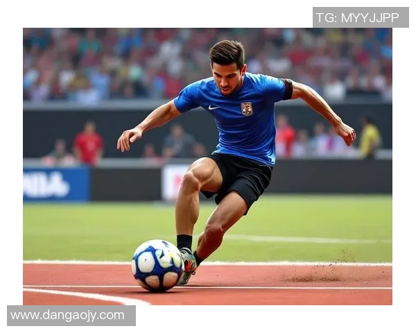 世界足球明星的爱情故事与婚姻生活揭秘：从绿茵场到家庭的幸福旅程